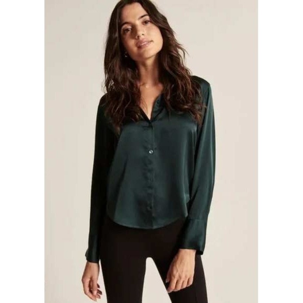Abercrombie & Fitch Long Sleeve Satin Button Up Blouse Dark Green L